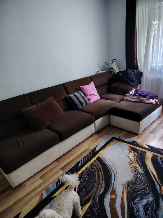 Vând colțar canapea