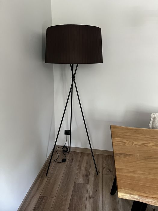 Дизайнерска стояща лампа Wolfram