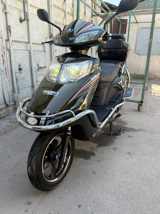 Электро мопед док есть БЕЗ ТОРГ