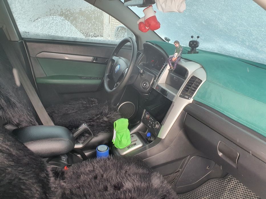 Продаю свою машину.  Машына 2010 года. 180000 пробег.