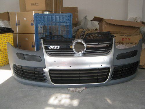 R32 Предна броня за Голф 5 РАЗПРОДАЖБА