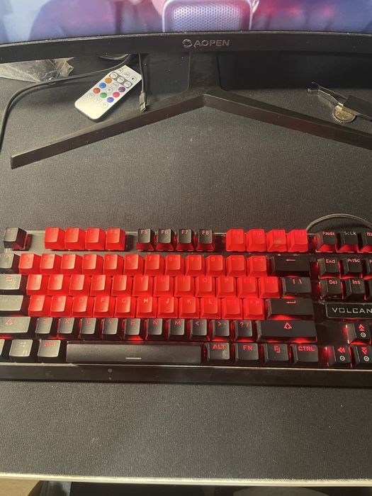 75% геймърска механична клавиатура