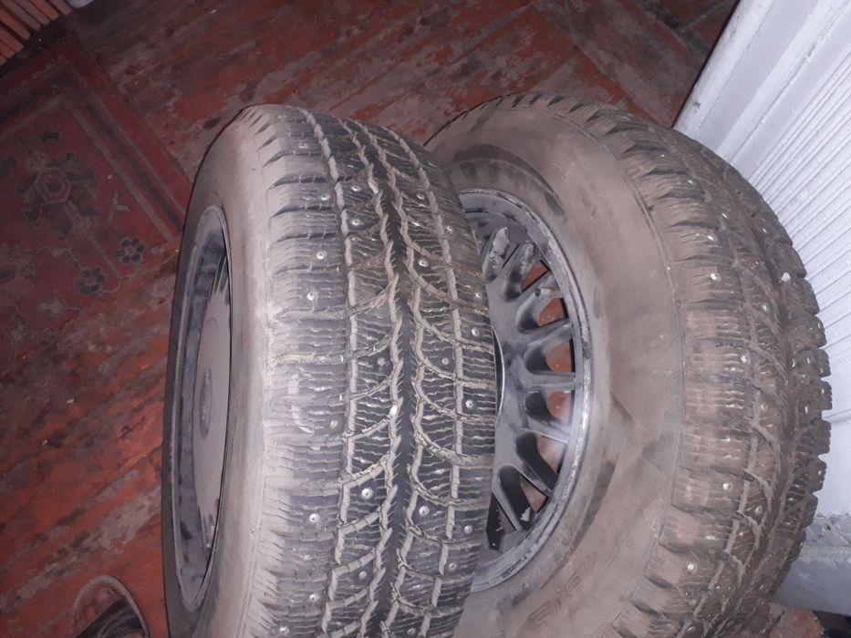 Продам резину с дисками на БМВ