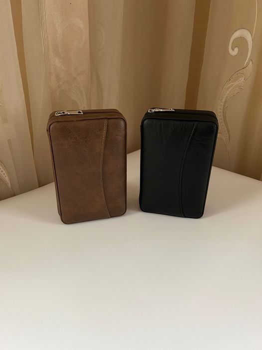 Преносим кожен хумидор за 4 пури от естествена кожа – черен / кафяв