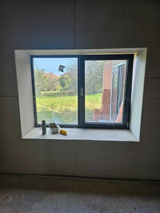 Продава се Къща в Добрич, Строител - 176 кв.м за 682 €/кв.м - Снимка #13