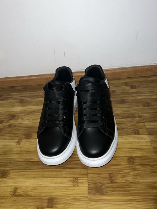 vand alexander mqueen purtati o singura data ii vand ca nu imi plac