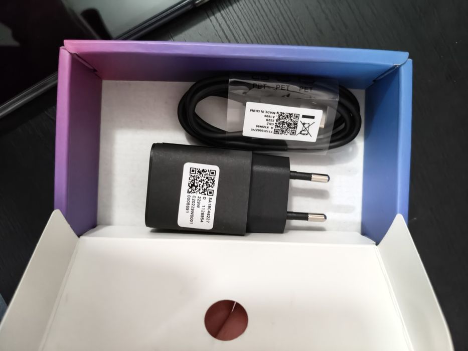 Vând tabletă Lenovo Tab M8 HD (2/32GB)