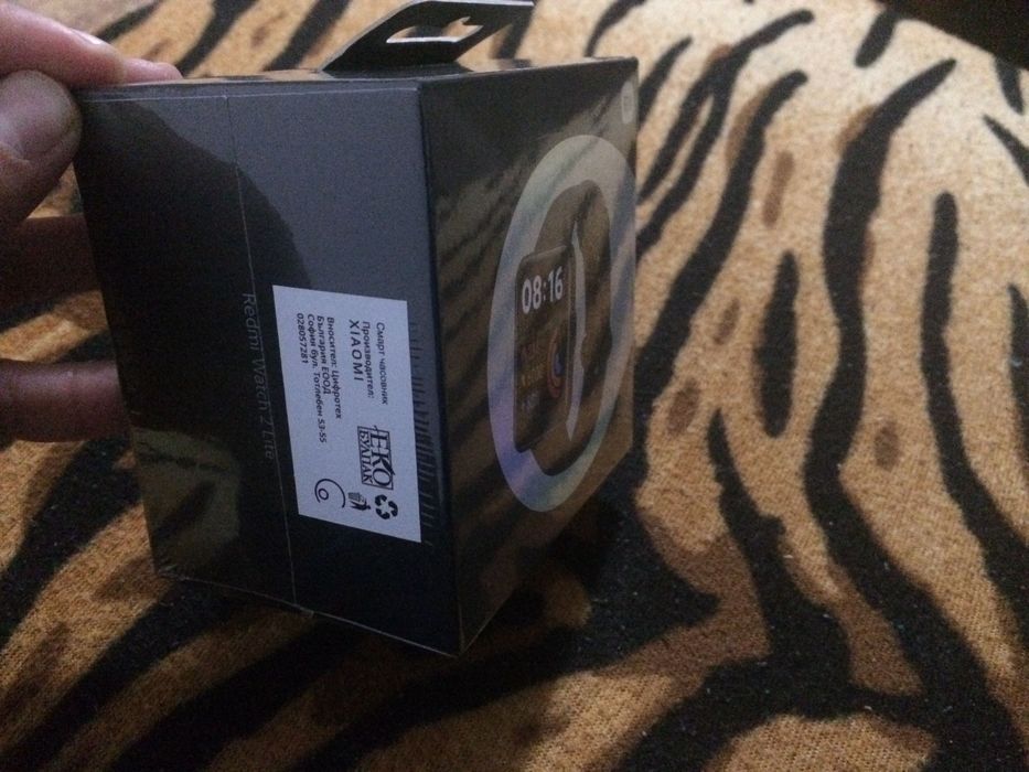 Iphone6 + чисто нов смарт часовник xiaomi redmi Watch 2 black