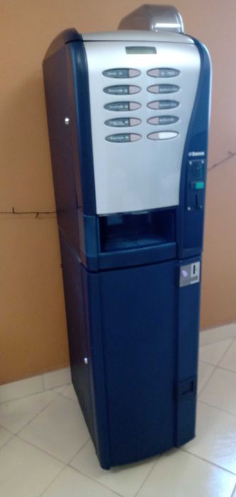 Монетници без ресто NRI G13 и RM 5(валидатори)