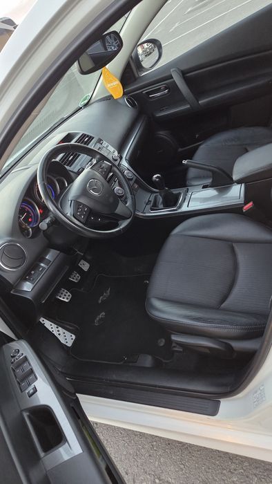 Mazda 6 ATENȚIE 186.000 km REALI, Alb Perlat, Bose, Încălzire scaune 163CP