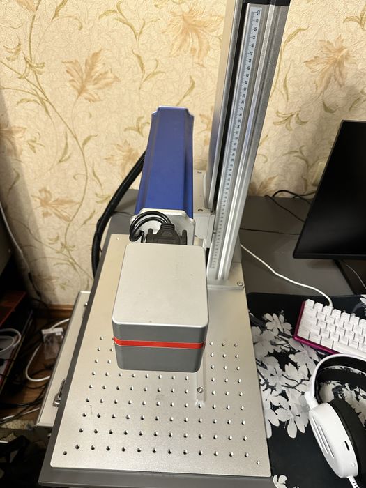 raycus30 w лазерный гравировочный  станок