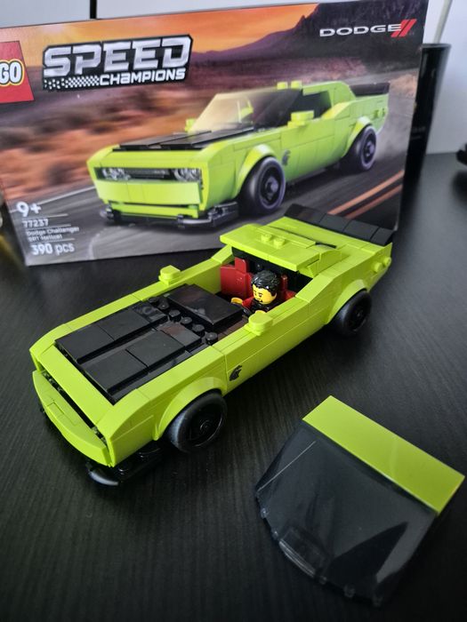LEGO Speed Champions - Dodge Challenger SRT Hellcat 77237