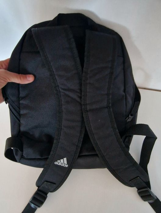 Rucsac  cu capacitate 12 L
