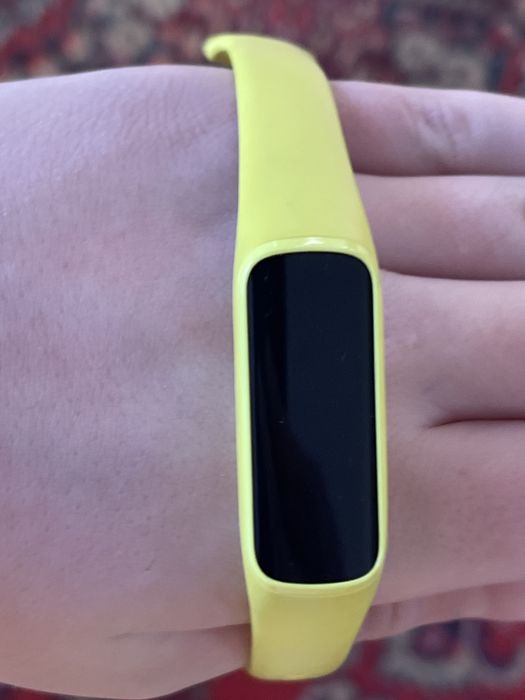 Смарт часы Самсунг ФитЕ оригинал