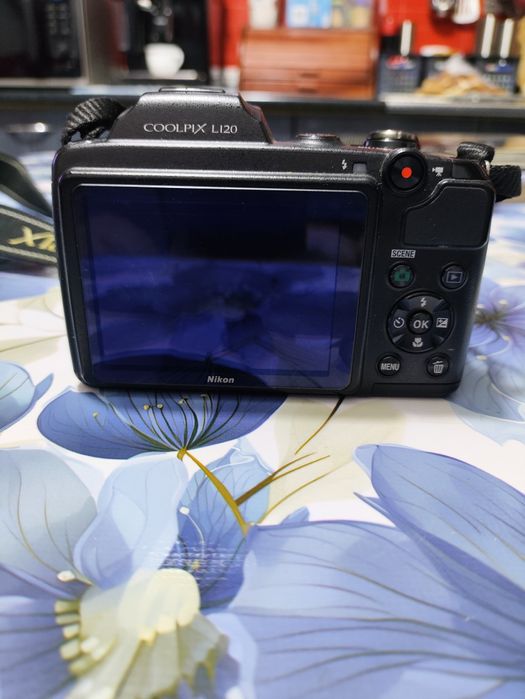 Aparat foto digital Nikon Coolpix L120, Negru