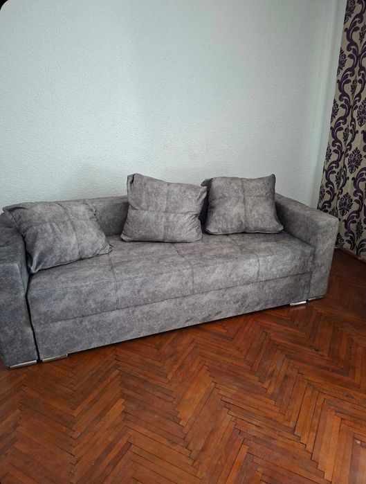 Apartament de inchiriat