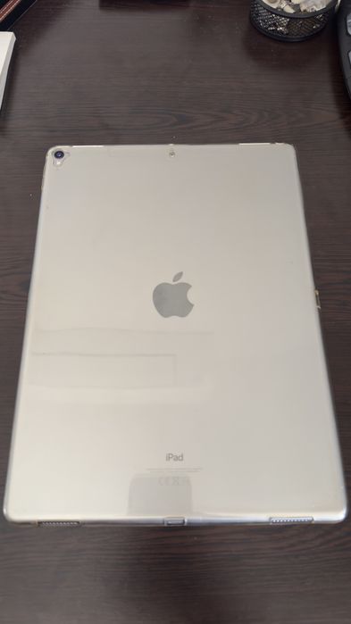 Apple iPad Pro 12.9 inch, 256GB, Wi-Fi + Cellular