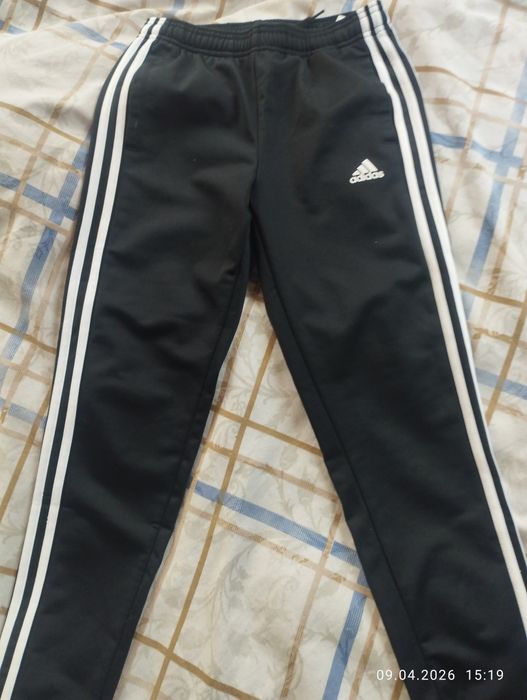 Много запазен детски екип.