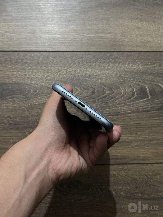 iPhone Xr Blue 128gb ideal