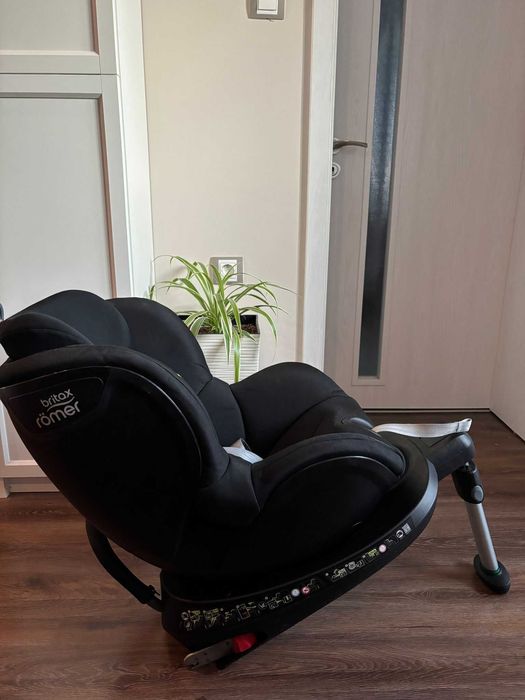 Детско столче за кола Britax Römer DUALFIX² R