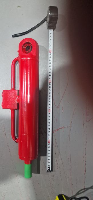 Cilindru servodirectie u 683 fiat dt1010 fiat 450 445 fiat 703 lungime totala 420 mm grosime tija 25 mm pret 450 lei