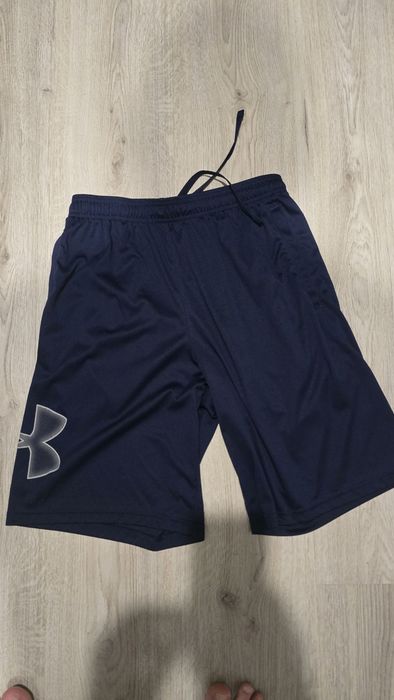 Мъжки късе гащи Under Armour M/L размер