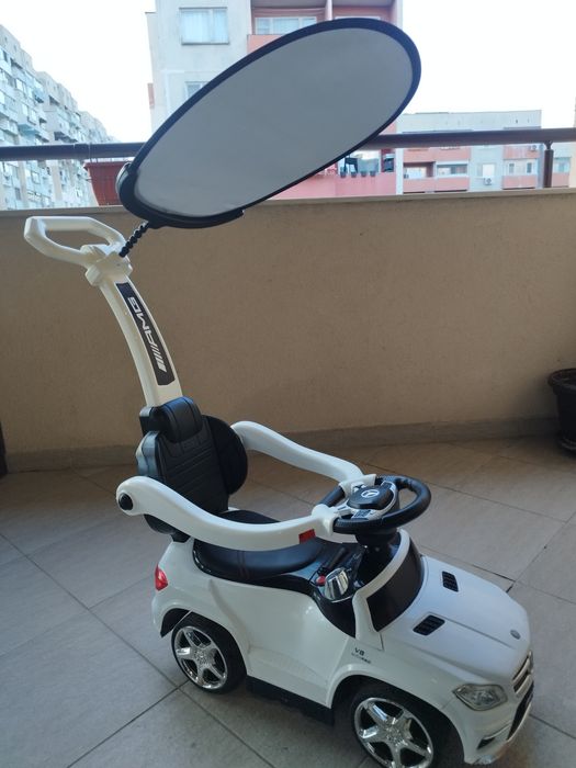 Детска кола Мерцедес AMG Бяла