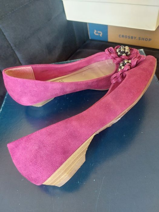 Продам женские  балетки