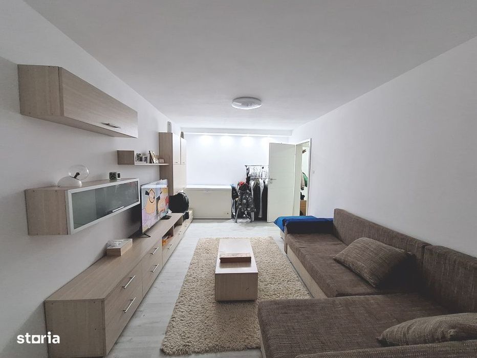 Apartament 4 camere -86 mp-etaj 3 - bloc izolat-Lipovei