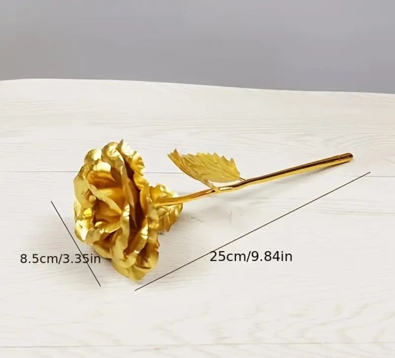 Златна роза със стойка