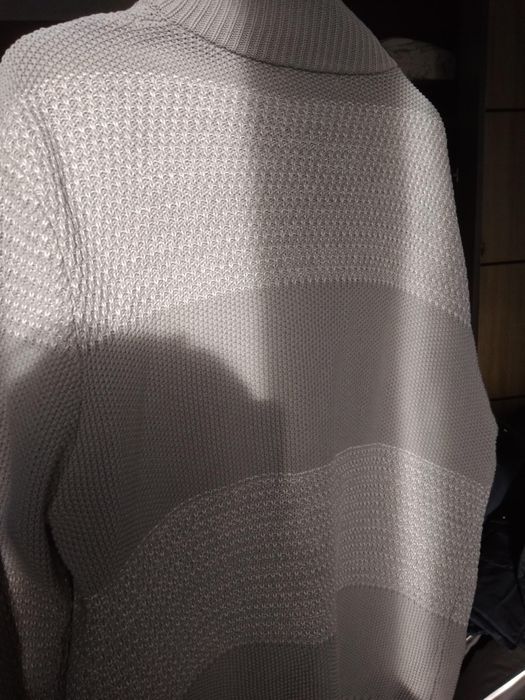 Продам мужской одежды