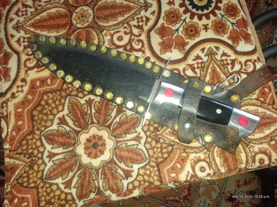 Vând cuţit vânătoare