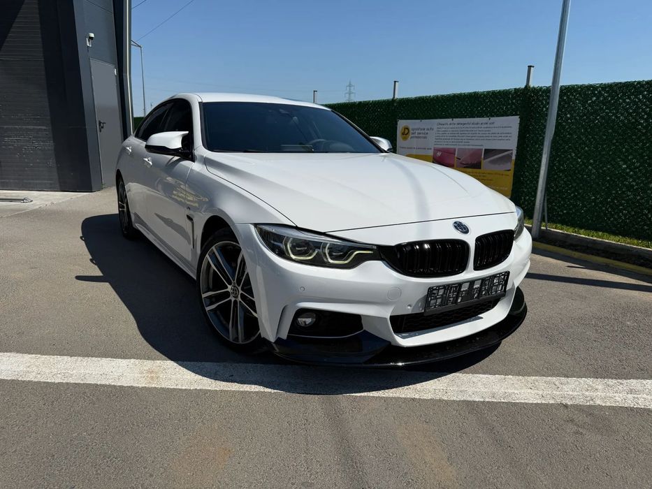 BMW Seria 4 \\ Xdrive // Bord Digital \\ M-pachet // Faruri full led \\