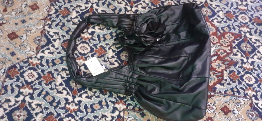 Продава се нова дамска чанта