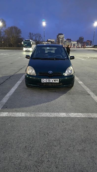 Toyota Yaris XP10