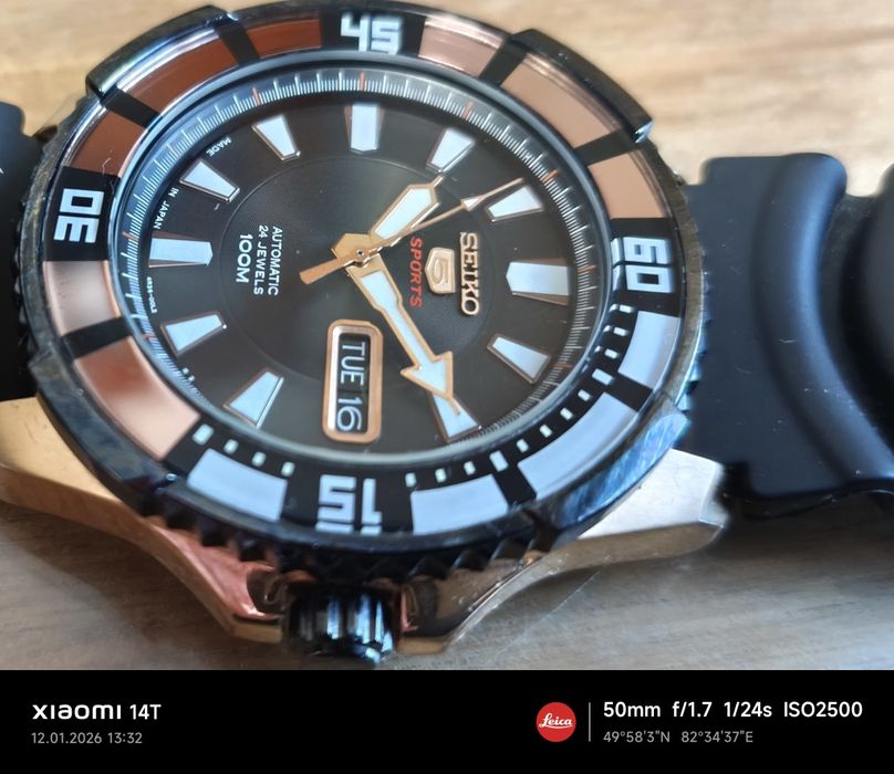 Продам часы SEIKO sports