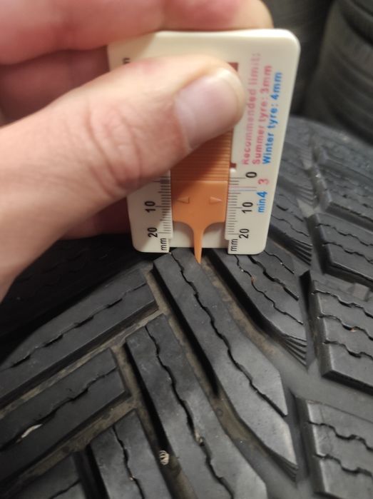 215/55/17 Michelin