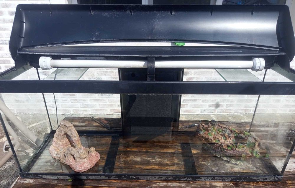 Acvariu 100 litri L=100cm l=29cm h=40cm