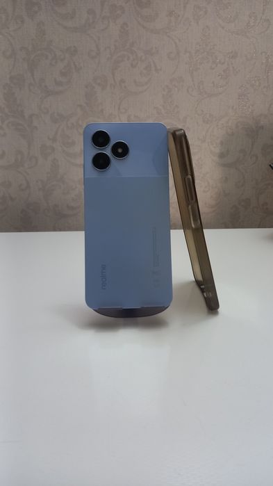 Телефон Xiaomi realmi not 50