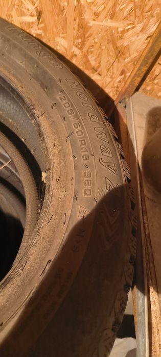 Комплект зимней резины