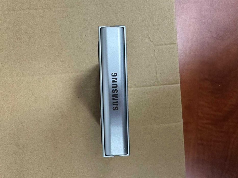 Telefon mobil Samsung Galaxy Z Flip6, 12GB RAM, 256GB, 5G, Mint