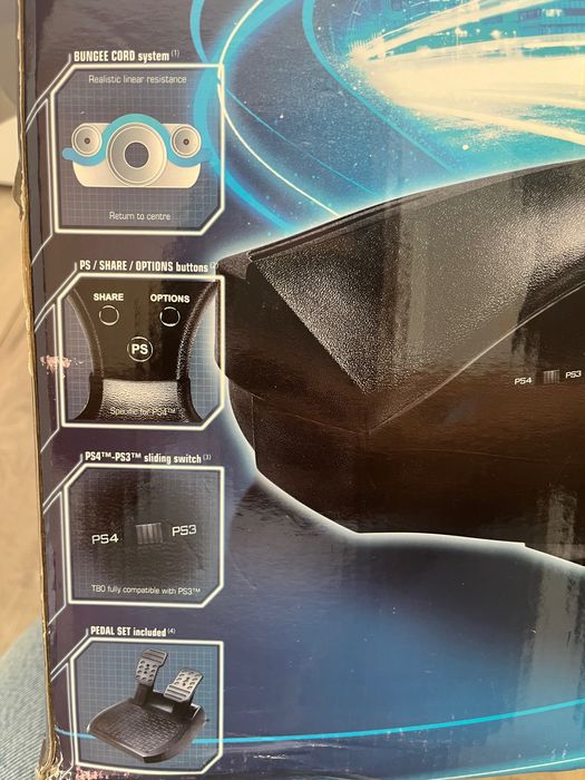 Play Station 4: Thrustmaster T80 Racing wheel