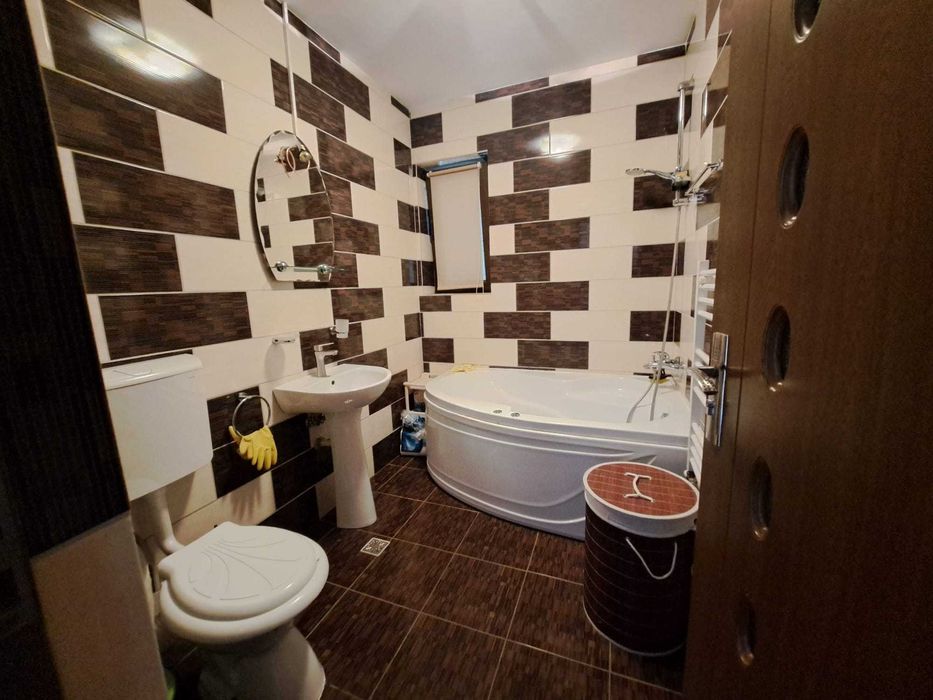 Apartament de inchiriat