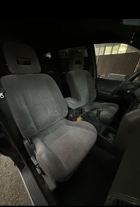 Mitsubishi space wagon