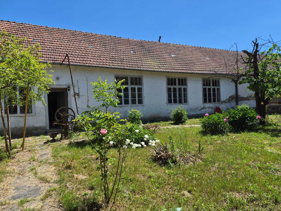 Proprietar, vand 1/3 proprietate - casa, teren, gradina