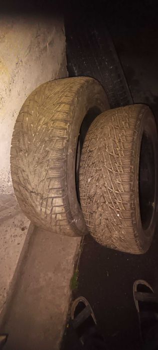 Шины зимние пара