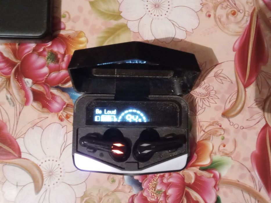 Продам блютуз наушники