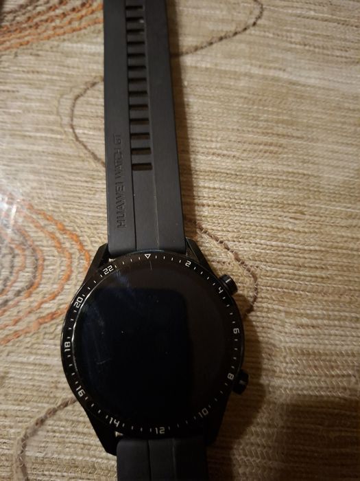 Часовник Huawei GT2
