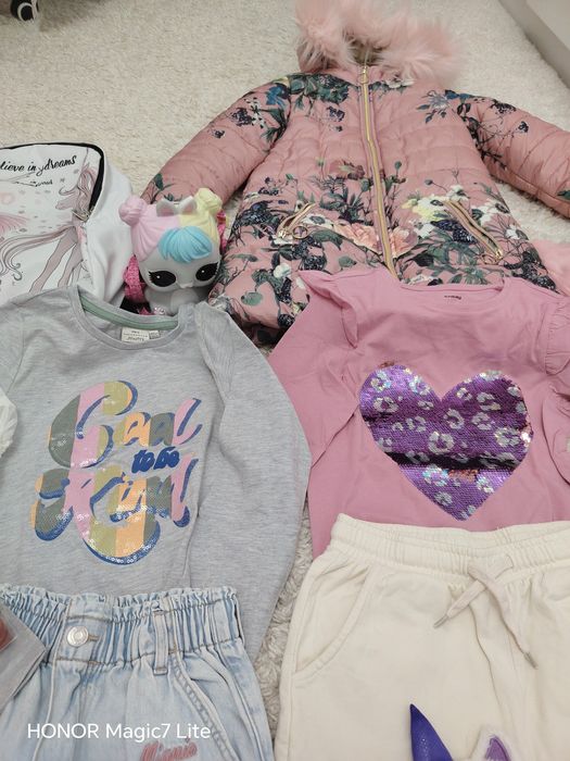 Lot hainute fetita 7-9 ani