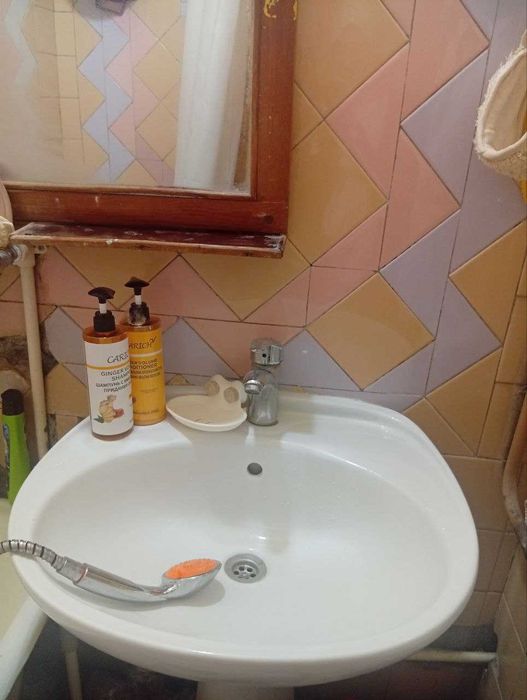 Продается 2 ком. в Ц13 ориент. Абай корзинка